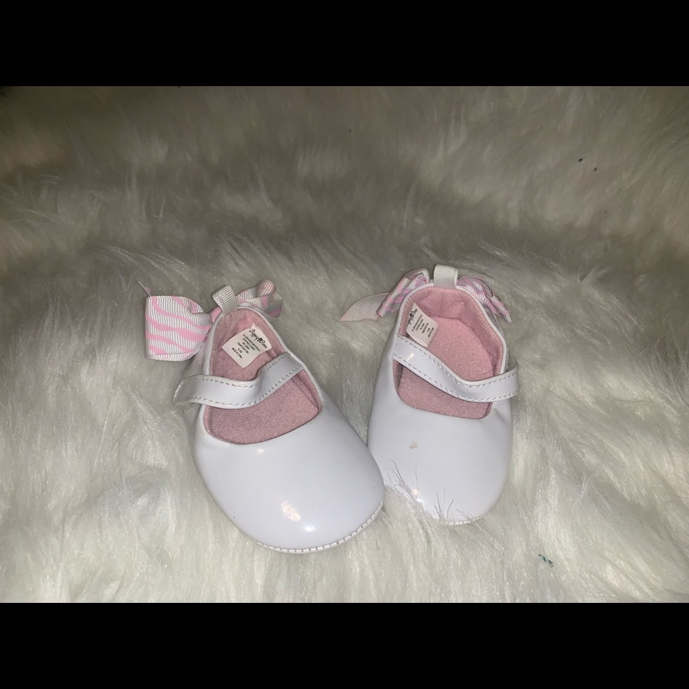 Baby white flats